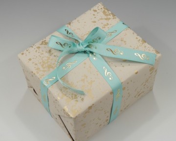 Cadeaulint lichtblauw goud op pakje