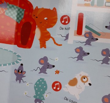 Geluidenboekje dat klinkt goed huisdieren binnenkant
