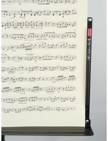 Potlood all you need is music magneet zwart roze 2