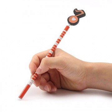 Potlood toetsen met veertje 3