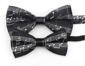 Vlinderstrik zwart notenbalken groot en klein